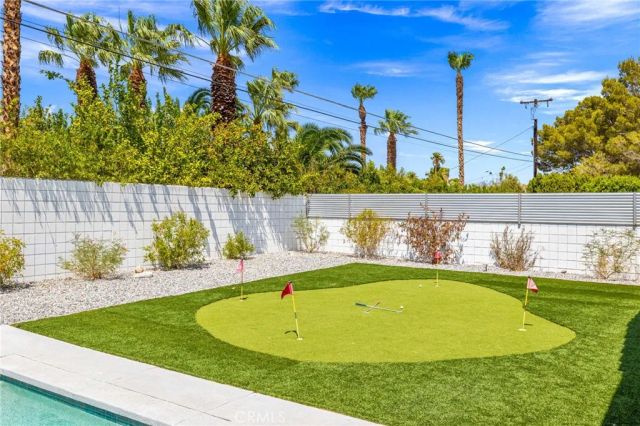 3030 E Vincentia, Palm Springs, CA 92262