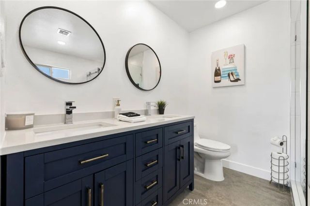 3030 E Vincentia, Palm Springs, CA 92262