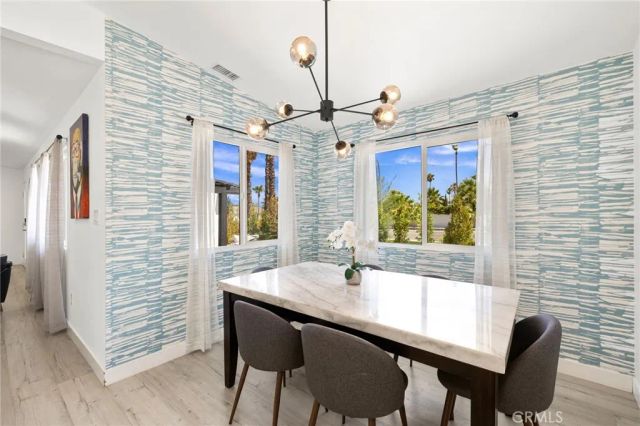 3030 E Vincentia, Palm Springs, CA 92262
