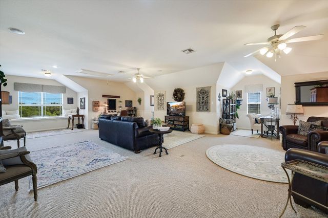 108 High Plains TRL, Spicewood, TX 78669
