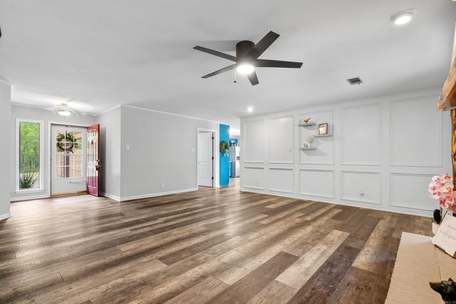 324 Farquharson Ln, Pearcy, AR 71964