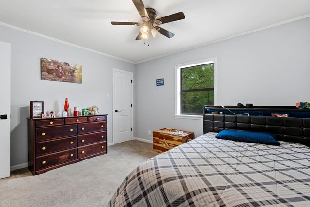 324 Farquharson Ln, Pearcy, AR 71964