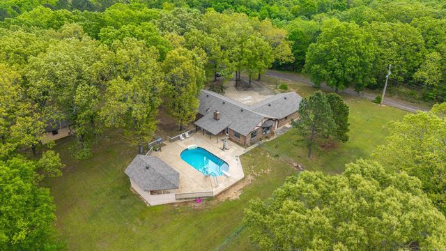 324 Farquharson Ln, Pearcy, AR 71964