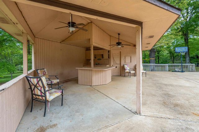 324 Farquharson Ln, Pearcy, AR 71964