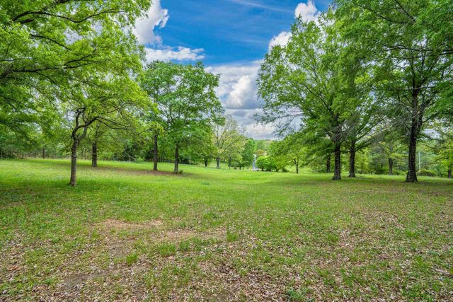 324 Farquharson Ln, Pearcy, AR 71964