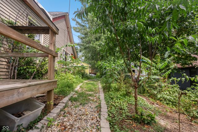 308 S Davisson Street, Bloomington, IN 47403