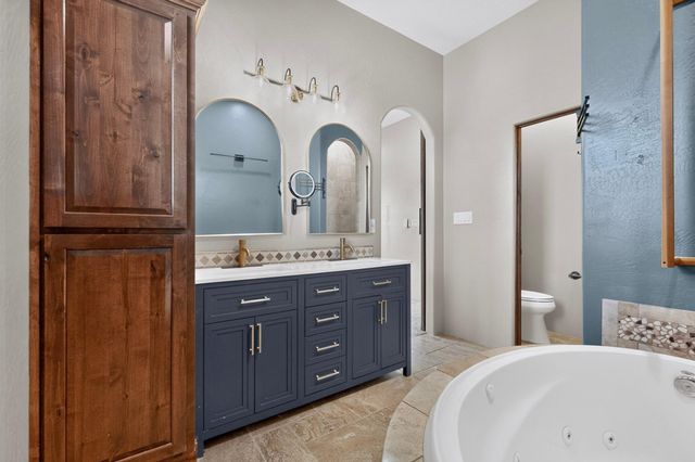 6530 Picardia Place NW, Albuquerque, NM 87120