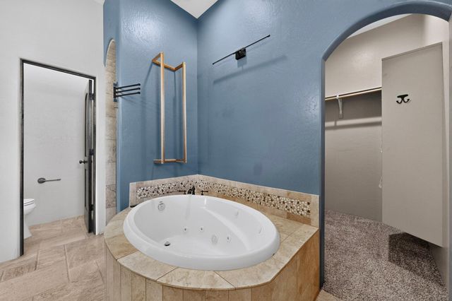 6530 Picardia Place NW, Albuquerque, NM 87120