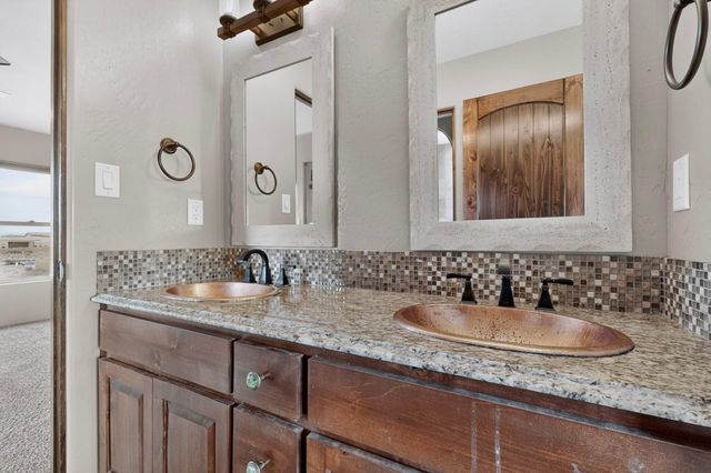 6530 Picardia Place NW, Albuquerque, NM 87120