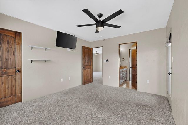 6530 Picardia Place NW, Albuquerque, NM 87120