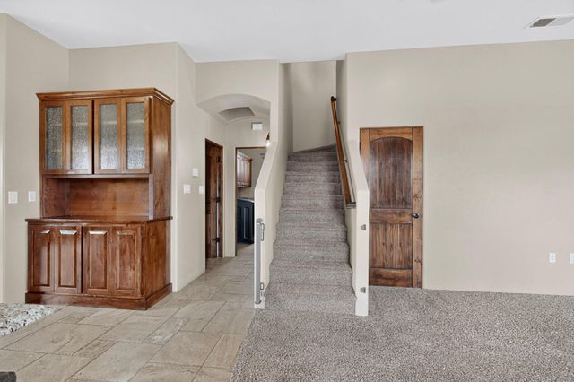 6530 Picardia Place NW, Albuquerque, NM 87120