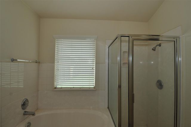 1409 Tea Leaf DR, Pflugerville, TX 78660