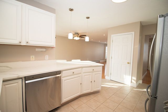 694 Westford St, Lowell, MA 01851