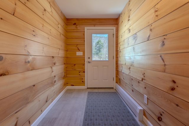 191 Pleasant Street Extension, Dorset, VT 05253