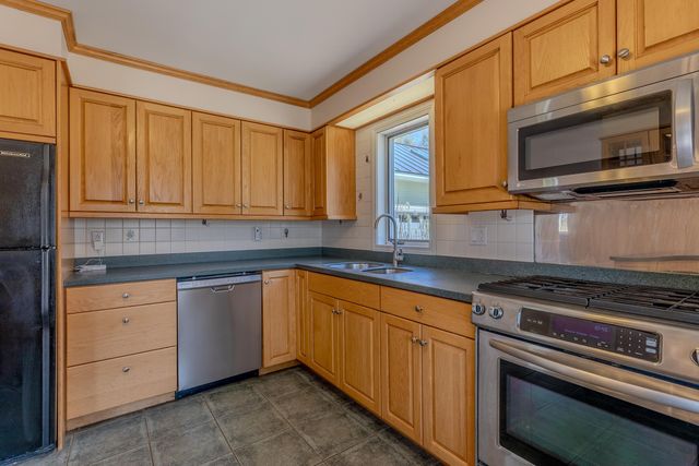 191 Pleasant Street Extension, Dorset, VT 05253