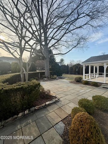 3 James Court, West Long Branch, NJ 07764