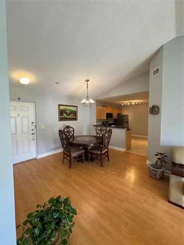 5681 Riverside Dr 203, Pompano Beach, FL 33067