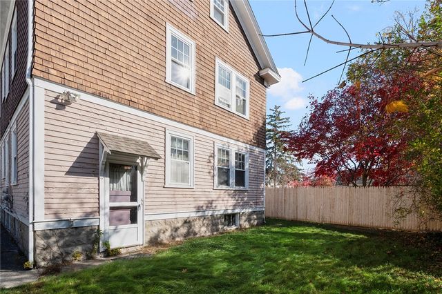 130 Wollaston Street, Cranston, RI 02910