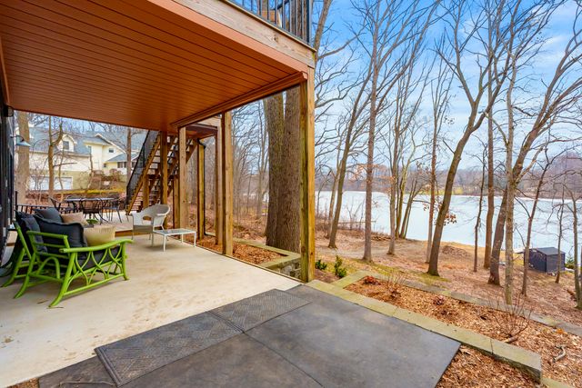 130 Singer Lake Trail, Baroda Twp, MI 49101