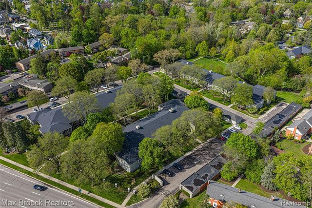 1111 N Old Woodward Avenue 24, Birmingham, MI 48009