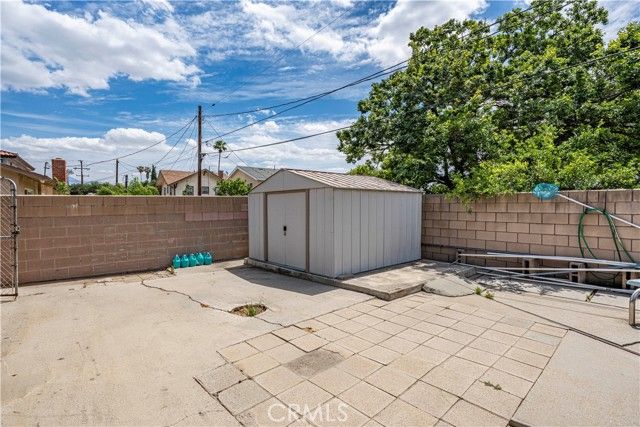 2731 W Victoria Street, Rialto, CA 92376