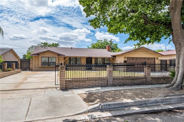 2731 W Victoria Street, Rialto, CA 92376