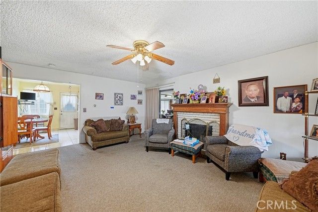 2731 W Victoria Street, Rialto, CA 92376