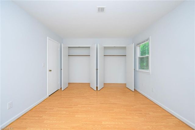 5316 Bracy Ridge Court, Pfafftown, NC 27040
