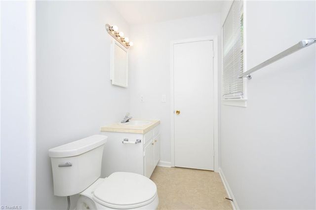 5316 Bracy Ridge Court, Pfafftown, NC 27040