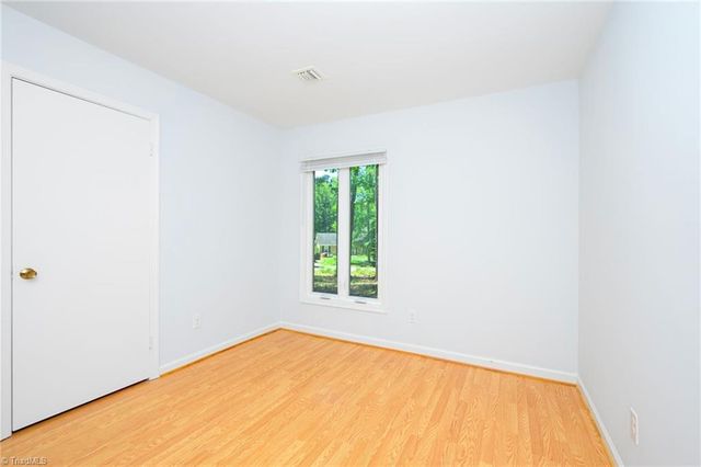 5316 Bracy Ridge Court, Pfafftown, NC 27040