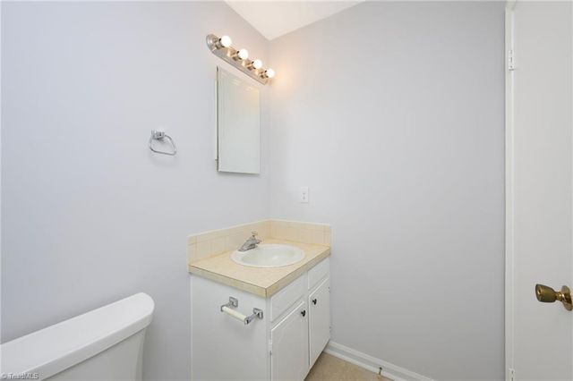 5316 Bracy Ridge Court, Pfafftown, NC 27040