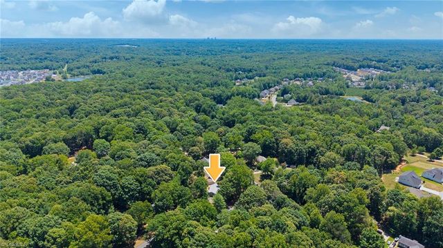 5316 Bracy Ridge Court, Pfafftown, NC 27040
