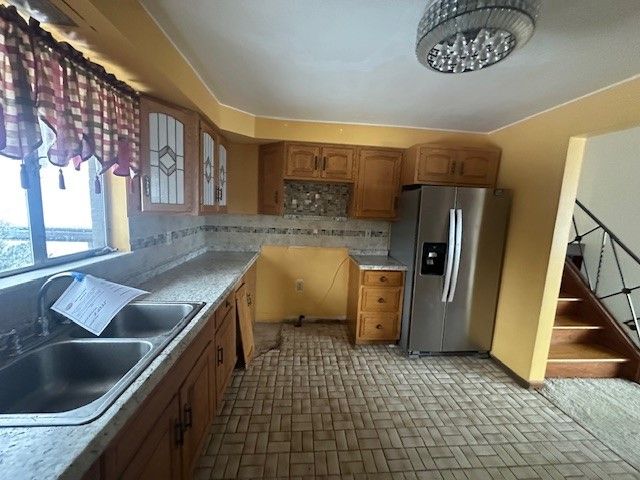 125 Woodgate Rd, Penn Hills, PA 15235