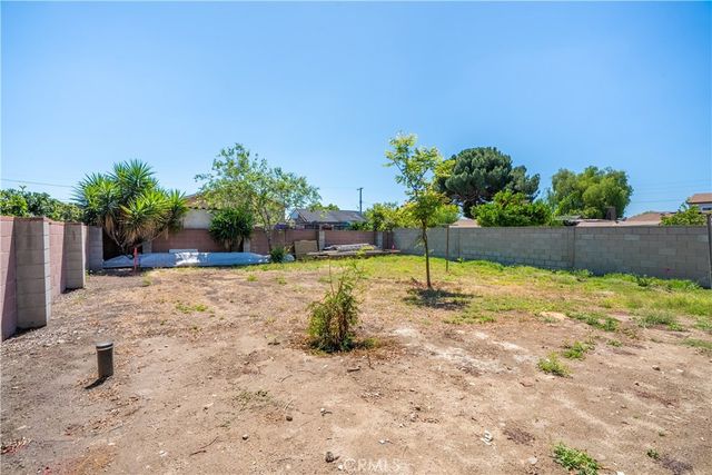 13066 13068 Garber Street, Pacoima, CA 91331