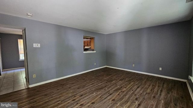 1 GAUDET CT, Mantua, NJ 08051
