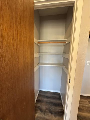 205 Wight Street, Roxton, TX 75477