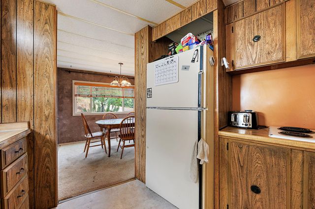 1590 Old Highway 99, Grants Pass, OR 97526