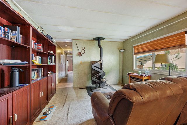 1590 Old Highway 99, Grants Pass, OR 97526