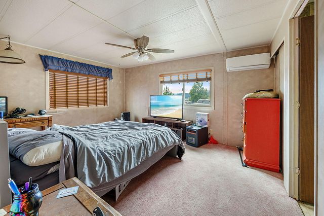 1590 Old Highway 99, Grants Pass, OR 97526