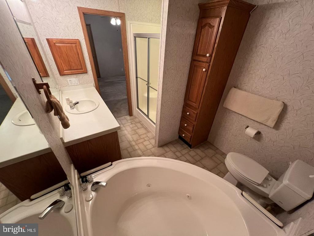 3304 GENTIAN LANE, Middle River, MD 21220