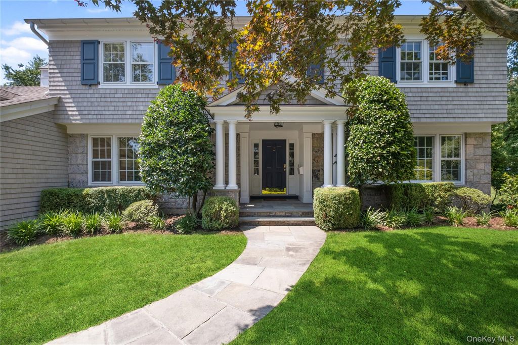 911 Cove Road, Mamaroneck, NY 10543 — photo 3