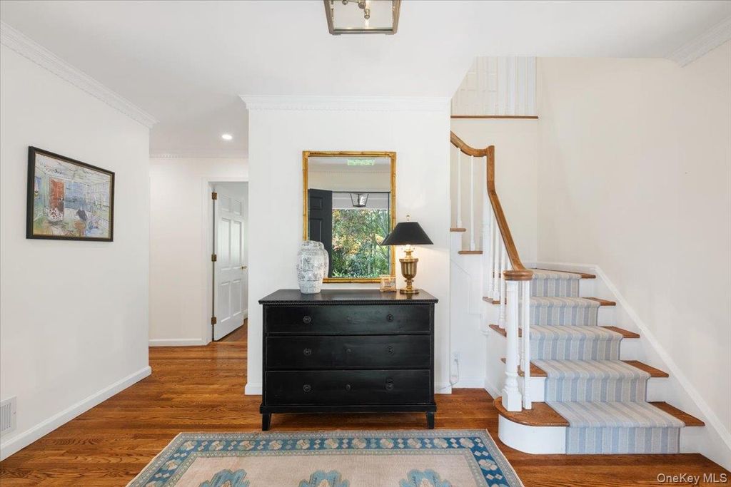 911 Cove Road, Mamaroneck, NY 10543 — photo 4