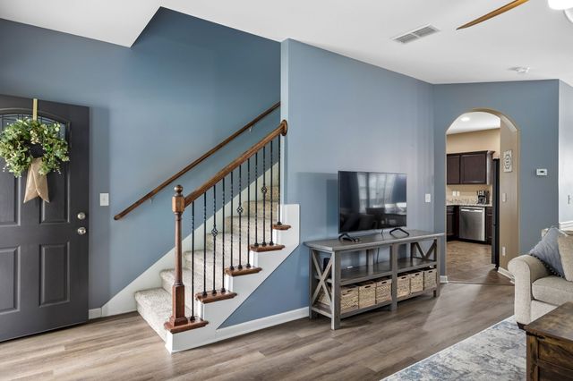 1056 Daniel Ln, Spring Hill, TN 37174