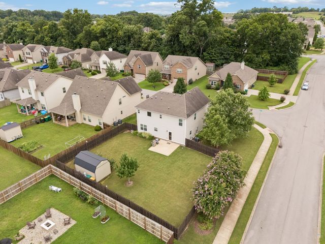 1056 Daniel Ln, Spring Hill, TN 37174
