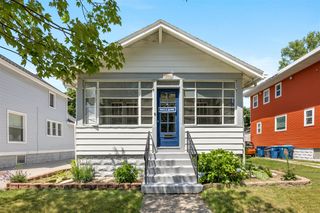 909 Slayton Avenue, Grand Haven, MI 49417
