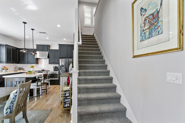 7548 Twin Bridges Ln, Citrus Heights, CA 95610