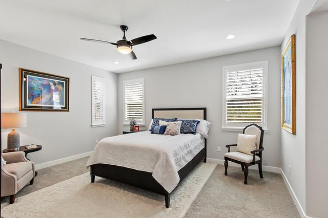 7548 Twin Bridges Ln, Citrus Heights, CA 95610