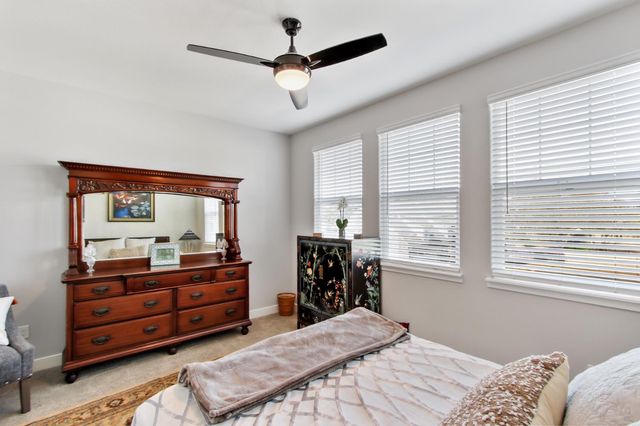 7548 Twin Bridges Ln, Citrus Heights, CA 95610