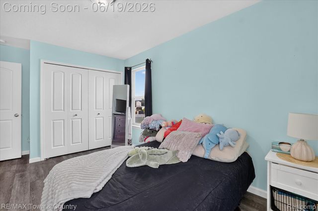 13148 River Rock Pass, Fenton Charter Township, MI 48451