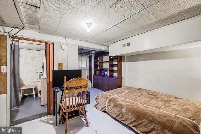 48 N ELLAMONT ST N, Baltimore, MD 21229